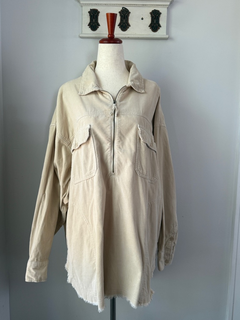 aerie Beige Half-Zip Oversized Pullover Large oversized Corduroy Top Pockets